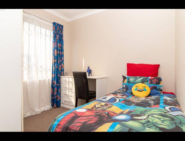 3 BEDROOM TOWNHOUSE FOR SALE IN VIKING VILLAGE